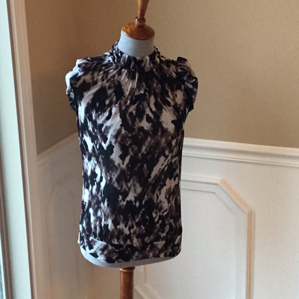 Cute Mock neck top